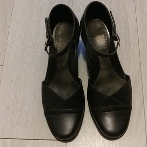 Dansko Women's Black Heeled Shoes Size 8